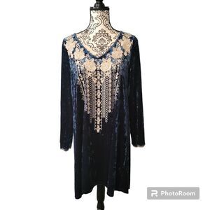 Andree By Unit Dark Teal Crushed Velvet Embroidered Dress S